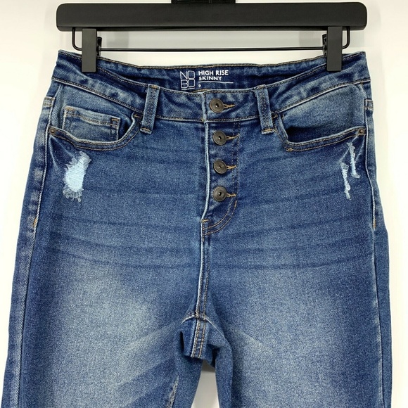 No Boundaries High Rise Button Fly Skinny Jeans - Picture 2 of 8